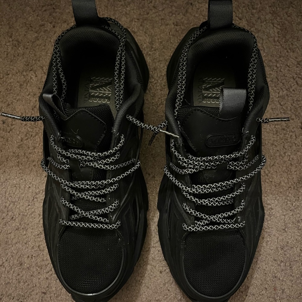 Black Mazino Shale-000